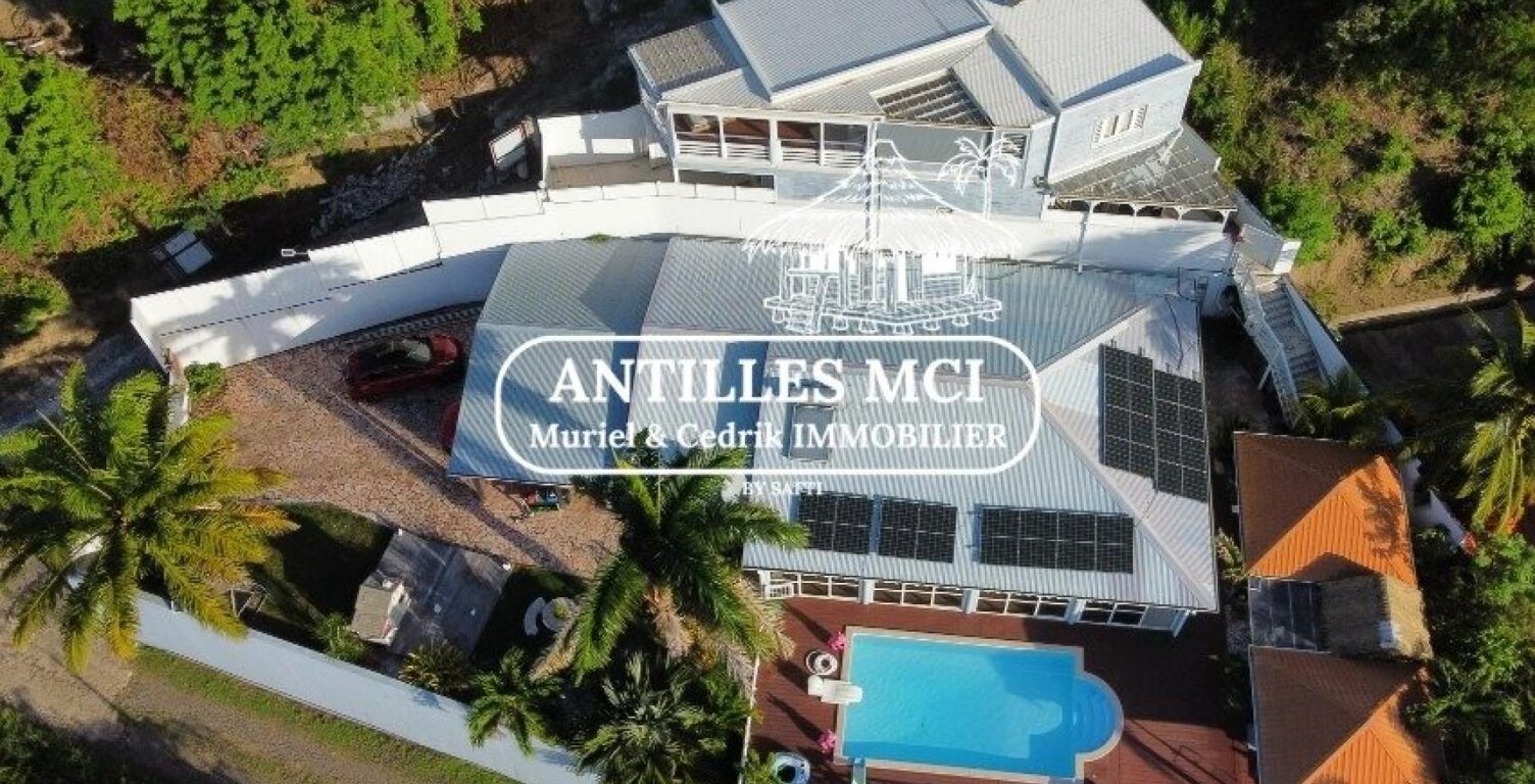 ENSEMBLE IMMOBILIER DE PRESTIGE — photo 1