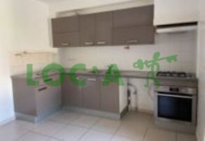 Location Maison 150 m² à Hauteville-Lès-Dijon 1 600 ¤ CC /mois