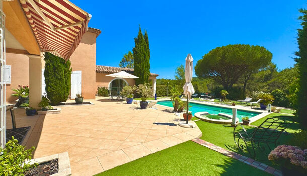 Villa / Maison 6 pièces  à vendre Saint-Raphaël 83700