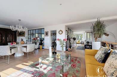 Maison 8 pièces 975000 €