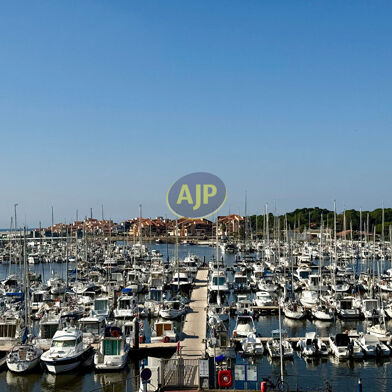 Appartement 4 pièces 699000 €