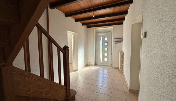 Villa / Maison 5 pièces  à louer Brie-sous-Archiac 17520