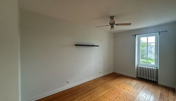 Villa / Maison 5 pièces  à louer Brie-sous-Archiac 17520