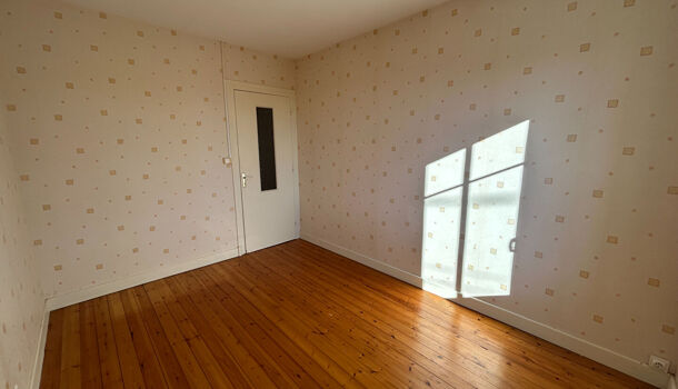 Villa / Maison 5 pièces  à louer Brie-sous-Archiac 17520