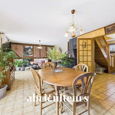 Maison 5 pièces 249900 €