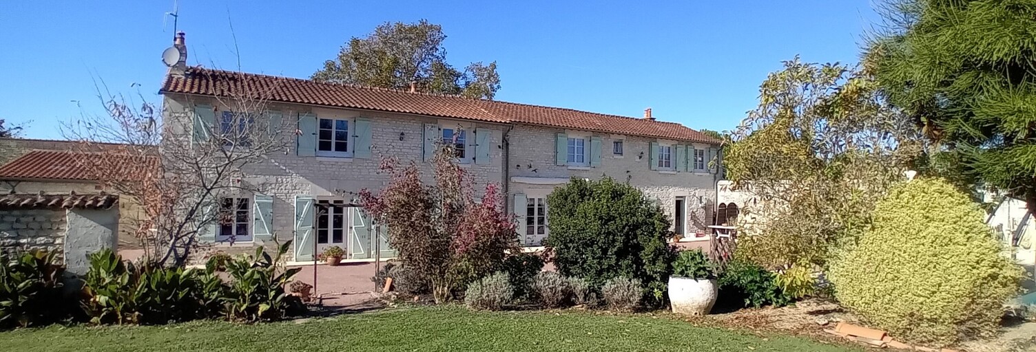 Maison 7 Pièces 210 m² à vendre à La Roche-Rigault (86200)