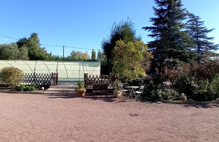 Authentique propriété rurale avec confort moderne et grand ter — photo 4