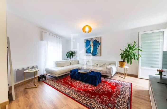 CANNES – MAISON DE VILLE 110 m² – 4 CHAMBRES – TERRASSE & PARKING – SECTEUR BAS MONTROSE — photo 3