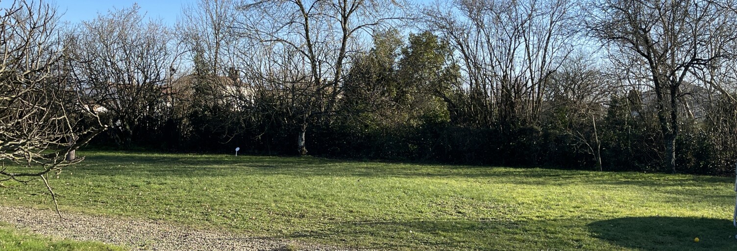 Terrain  901 m² à vendre à Mauzé-sur-le-Mignon (79210)