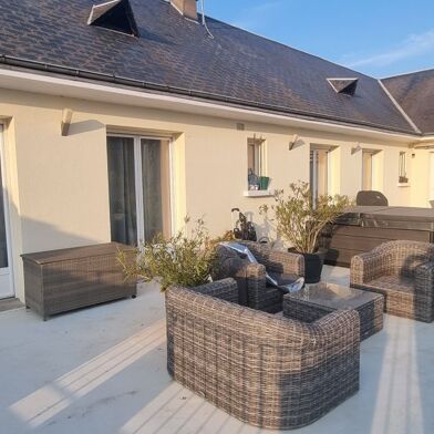 Appartement 4 pièces 365000 €