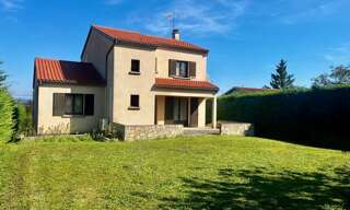 Maison 6 Pièces 1 m² à vendre à Vassel (63910)