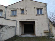 Coutras centre . murs de locaux ( habitations et commerces) — photo 3