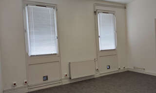 Bureau  20 m² à louer à Artigues-près-Bordeaux (33370)