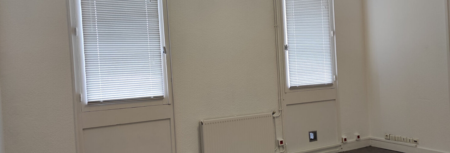 Bureau  20 m² à louer à Artigues-près-Bordeaux (33370)