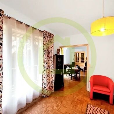 Appartement 4 pièces 184000 €