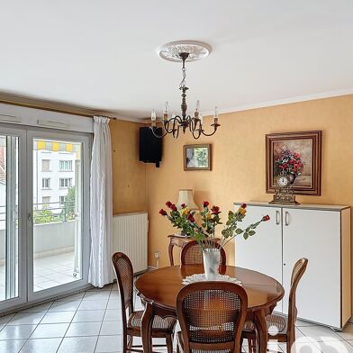 Appartement 3 pièces 295000 €