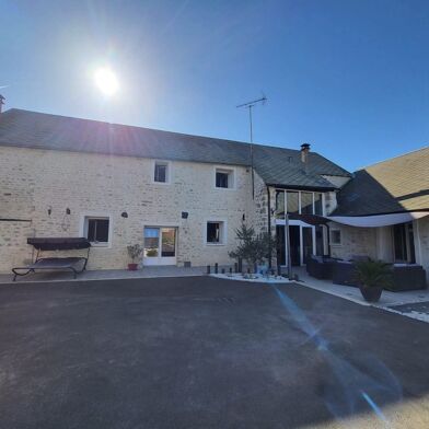 Maison 6 pièces 349000 €