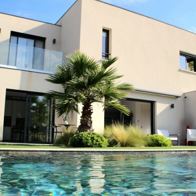 Maison 4 pièces 1145000 €