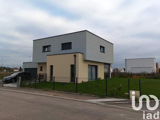 Vente Maison/villa 8 pièces — photo du bien