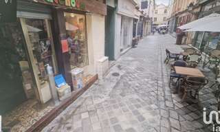 Commerce  60 m² à vendre à Versailles (78000)