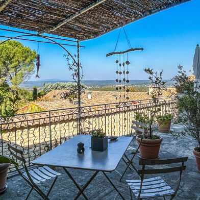 Maison 10 pièces 640000 €