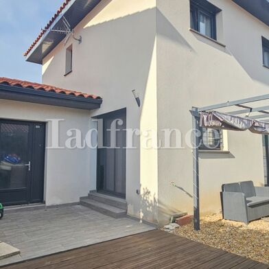 Maison 4 pièces 315000 €