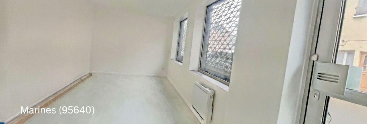 Commerce  70 m² à louer à Marines (95640)