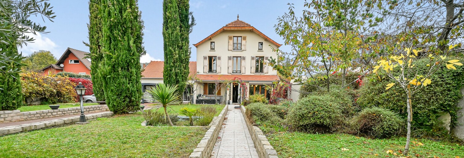 Maison 11 Pièces 240 m² à vendre à Andilly (95580)