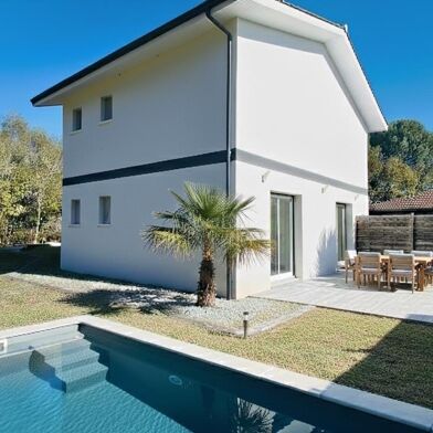 Maison 6 pièces 521900 €