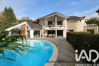 Maison 8 pièces 1227200 €