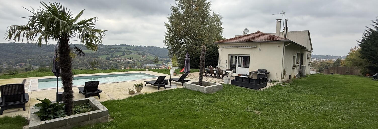 Maison 6 Pièces 108 m² à vendre à Le Chambon-Feugerolles (42500)