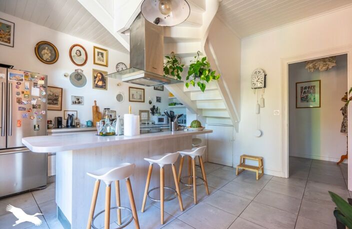 Maison en pierre de 7 pièces principales — photo 5