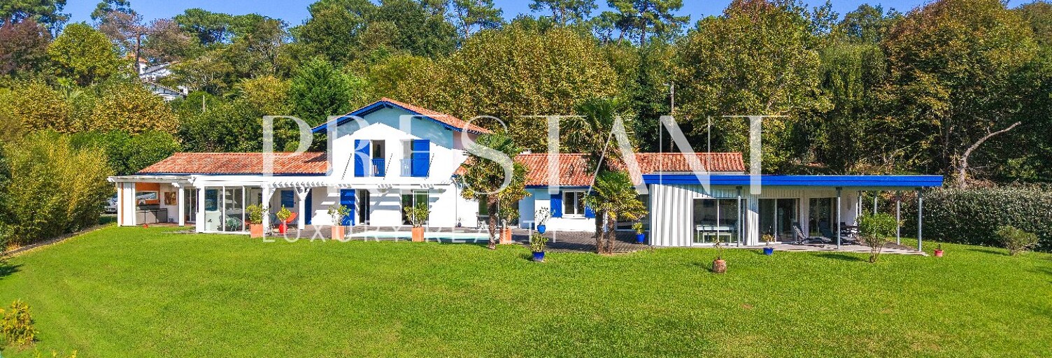 Maison 9 Pièces 290 m² à vendre à Bidart (64210)