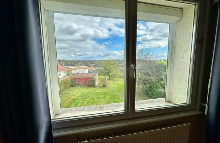 Vente jolie maison familiale de 265 m2, 6 chambres, sur 1550 — photo 3