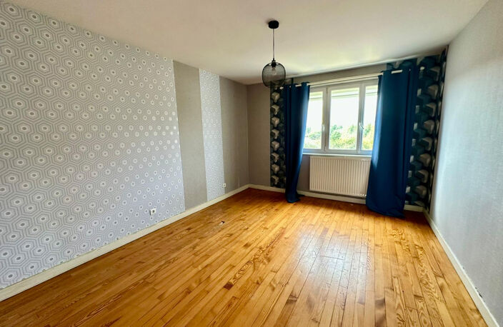Vente jolie maison familiale de 265 m2, 6 chambres, sur 1550 — photo 4