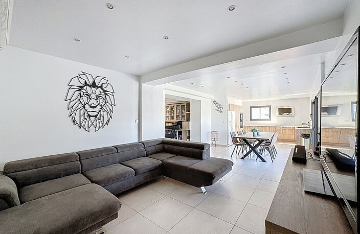A vendre Maison 4 pièces 150 m2 sur 447 m2 centre ville — photo 3