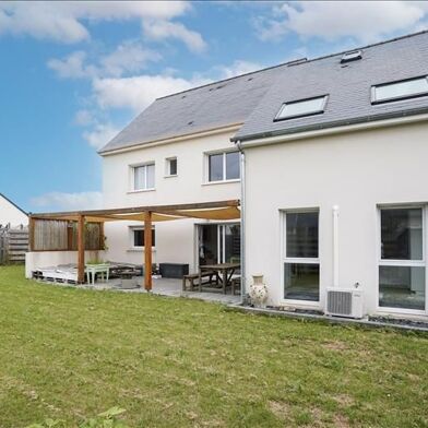 Maison 8 pièces 399000 €