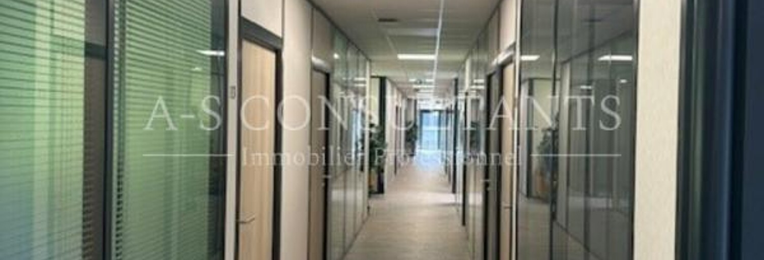 Bureau  630 m² à louer à Le Pont-de-Beauvoisin (73330)