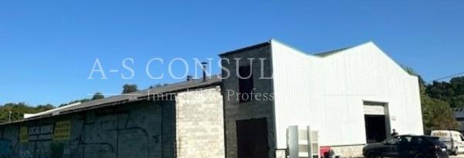 Local industriel  800 m² à louer à Le Pont-de-Beauvoisin (73330)