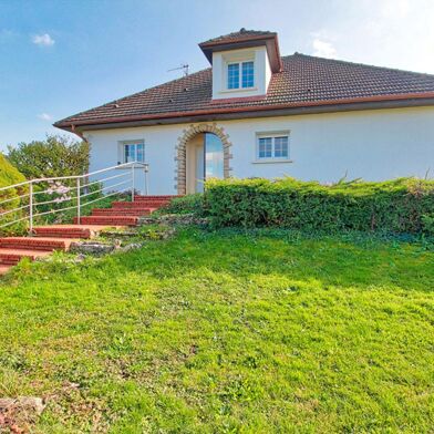 Maison 7 pièces 339000 €