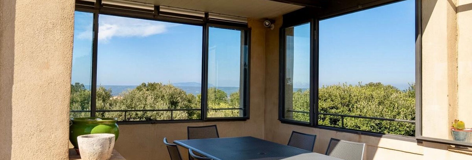 Maison 8 Pièces 191 m² à vendre à Uzès (30700)