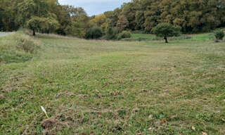 Terrain  1500 m² à vendre à Saint-Genès-de-Lombaud (33670)