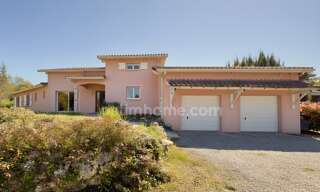 Maison 6 Pièces 197 m² à vendre à Auch (32000)