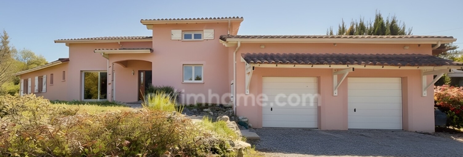 Maison 6 Pièces 197 m² à vendre à Auch (32000)