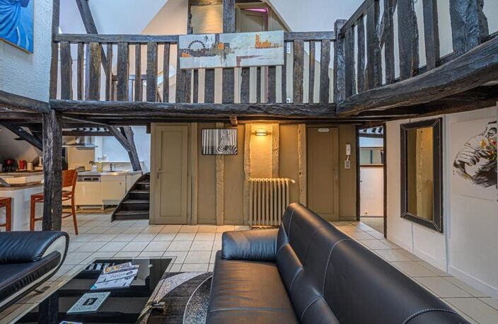 Duplex de charme au cœur du Vannes historique-Cachet et emplacement d’exception! — photo 4