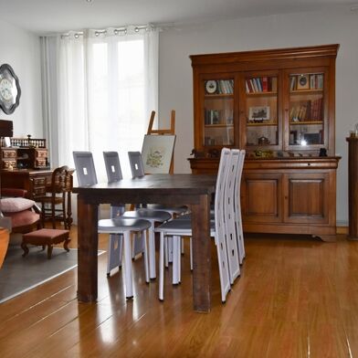 Appartement 6 pièces 163000 €