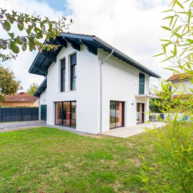 Maison 4 pièces 832000 €