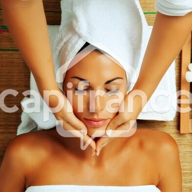 Bureau 1 pièces 716 €