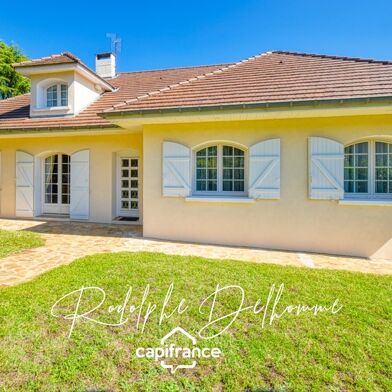 Maison 7 pièces 897000 €