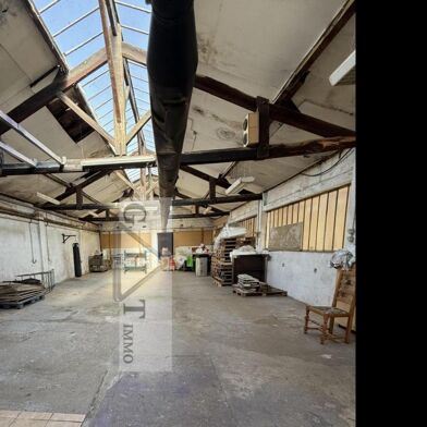 Local industriel  990000 €